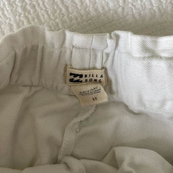 Billabong white shorts - Picture 4 of 5
